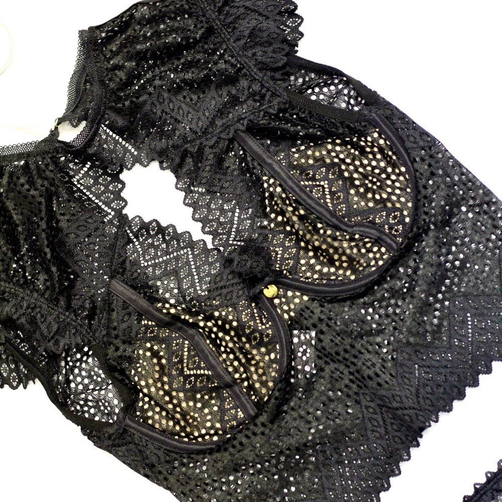 Top Cropped  bra & panty set * blouse - Picture 6 of 15
